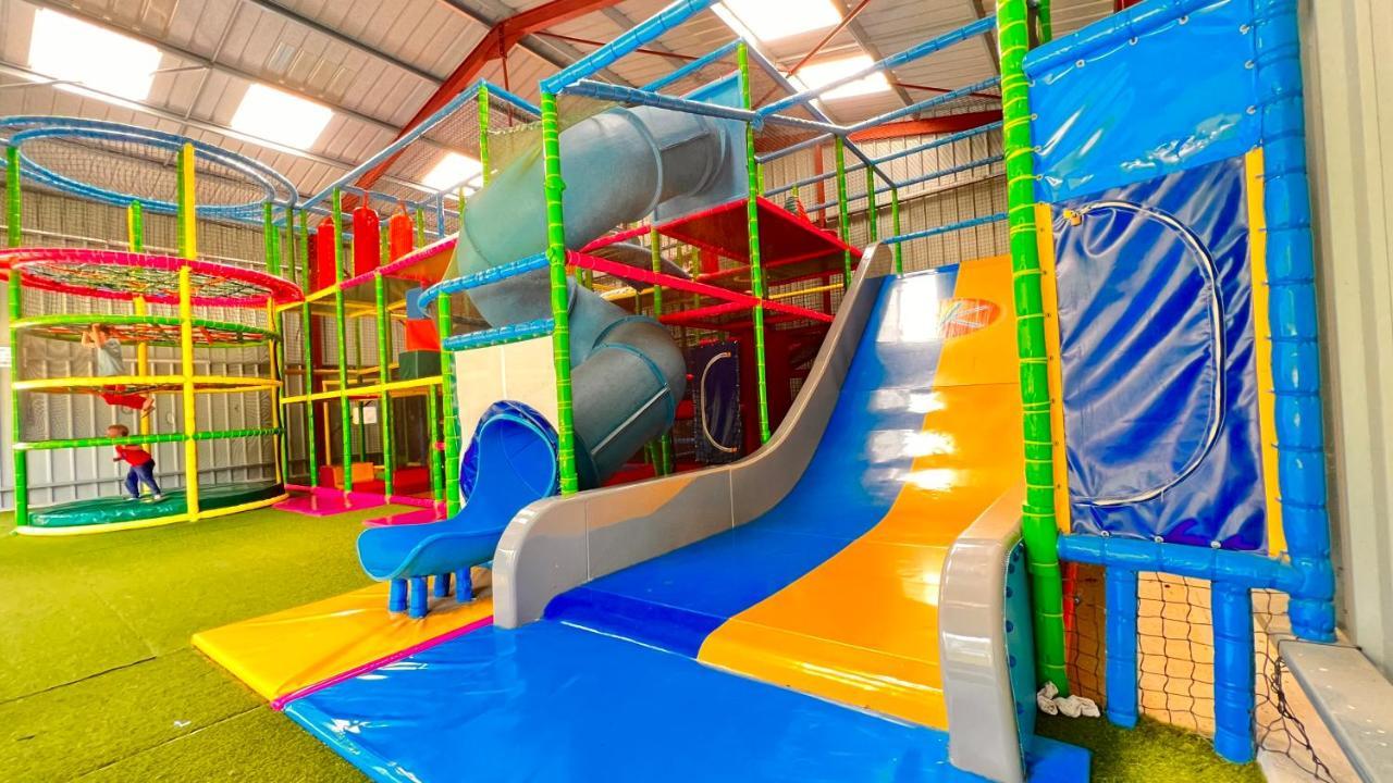 Camping Country Park Touquin - Site Officiel - Next To Disneyland Paris Exteriör bild