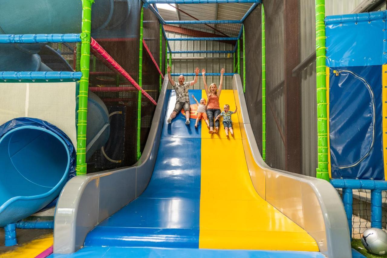 Camping Country Park Touquin - Site Officiel - Next To Disneyland Paris Exteriör bild